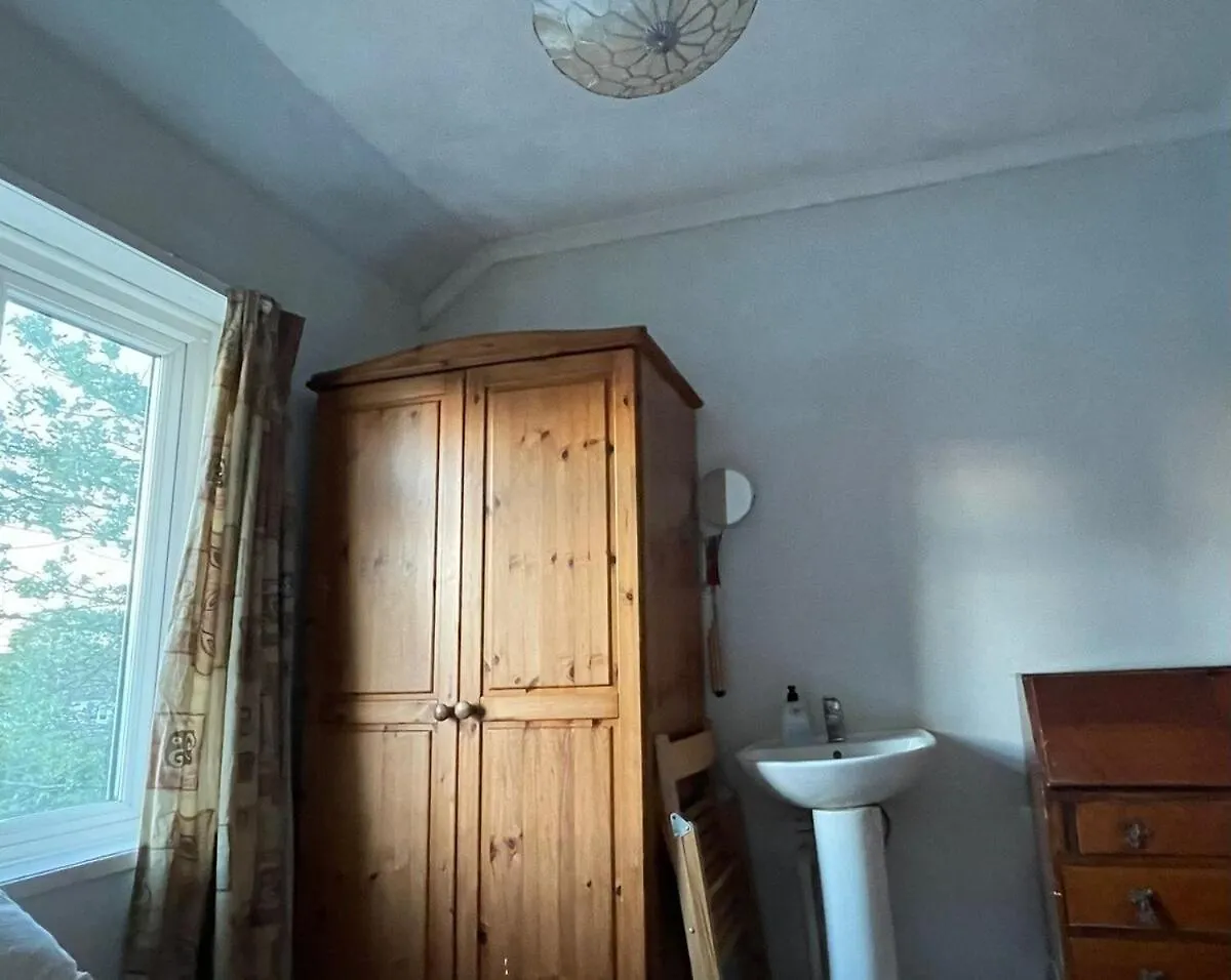 Homestay Cozy Bedroom Chislehurst