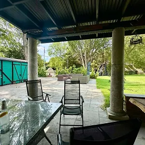 Forest Free Gated Parking On 2 Acres Garden Apartment